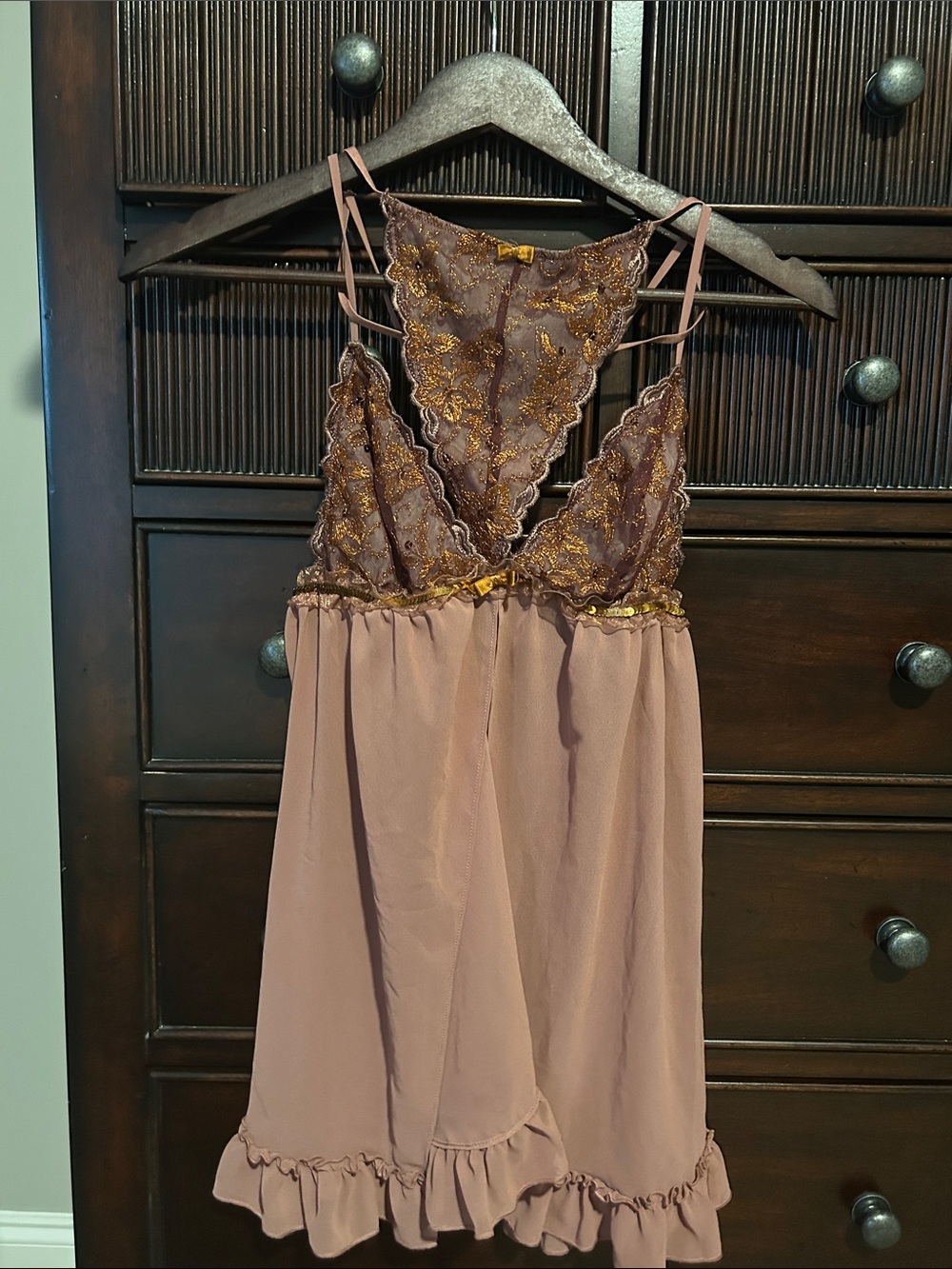 Lace-Trim rose gold chemise Slip with Gold Embroidery
